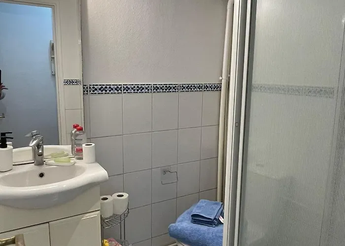 Cozy Parisian Flat In 15th Arr Apartmán